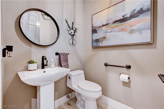 2831 Somerset Springs Drive, Henderson, NV 89052