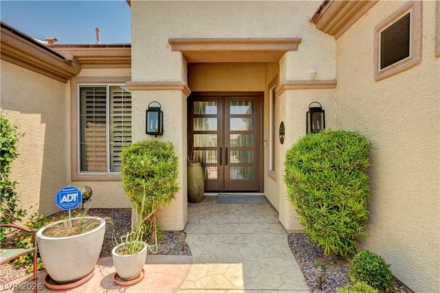 2831 Somerset Springs Drive, Henderson, NV 89052