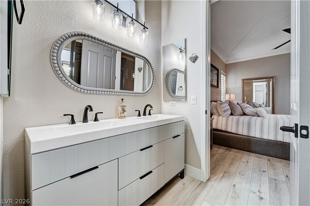 2831 Somerset Springs Drive, Henderson, NV 89052