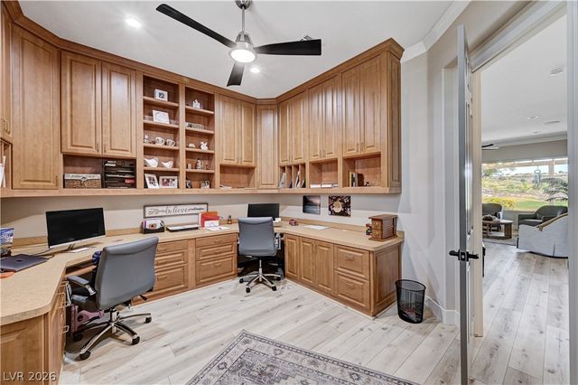 2831 Somerset Springs Drive, Henderson, NV 89052