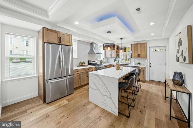 700 BELGIAN AVE, Baltimore, MD 21218