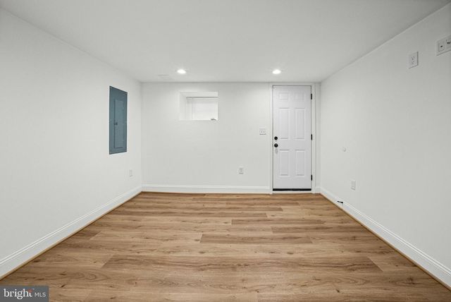 700 BELGIAN AVE, Baltimore, MD 21218