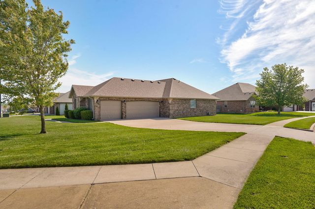 1542 S Antietam Road, Republic, MO 65738