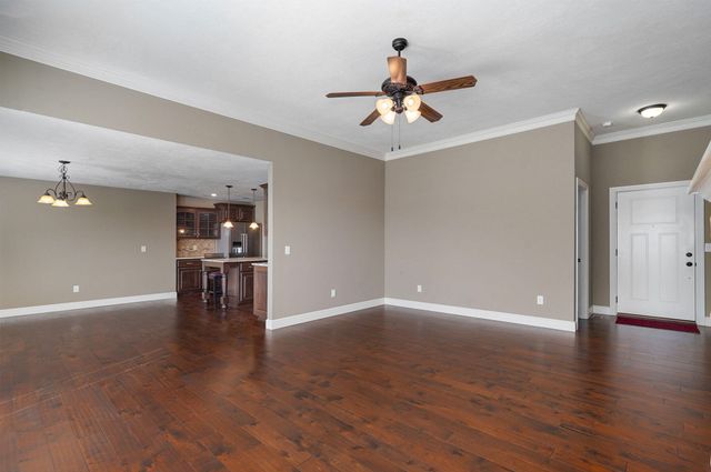 1542 S Antietam Road, Republic, MO 65738