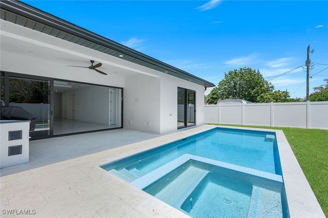 1312 Trail Terrace DR, Naples, FL 34103