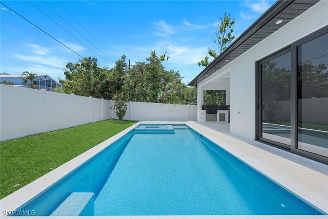 1312 Trail Terrace DR, Naples, FL 34103