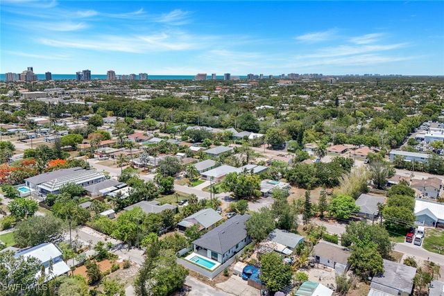 1312 Trail Terrace DR, Naples, FL 34103