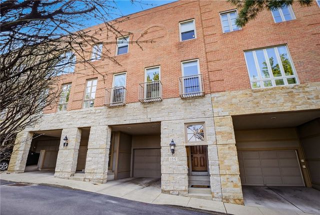 136 N Woodland Rd, Shadyside, PA 15232
