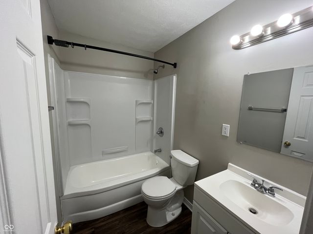 3831 Bennett Drive, Indianapolis, IN 46254