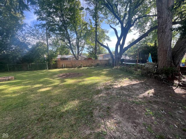 3831 Bennett Drive, Indianapolis, IN 46254
