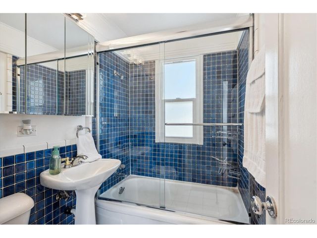 2141 W Gill Pl, Denver, CO 80223