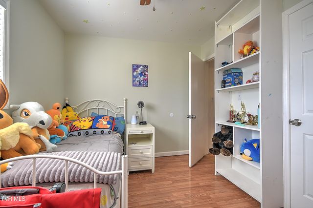 15513 Industrial Park Road, Bristol, VA 24202