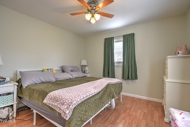 15513 Industrial Park Road, Bristol, VA 24202