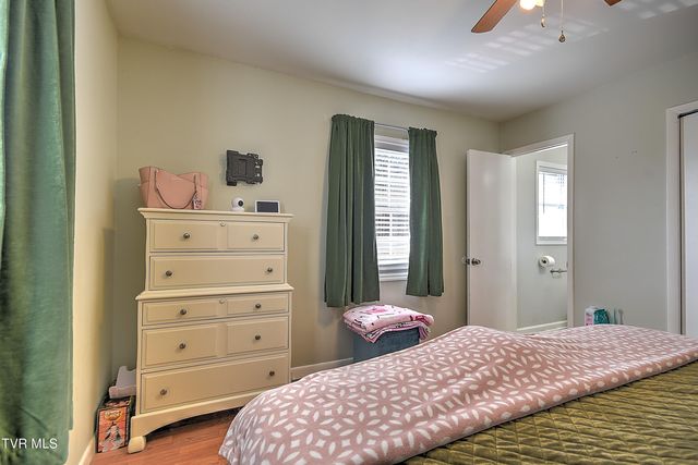 15513 Industrial Park Road, Bristol, VA 24202