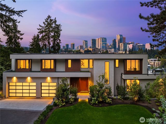 9630 SE 5th Street, Bellevue, WA 98004