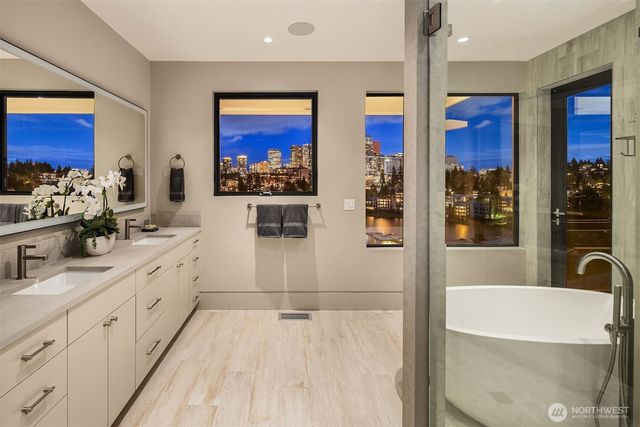 9630 SE 5th Street, Bellevue, WA 98004