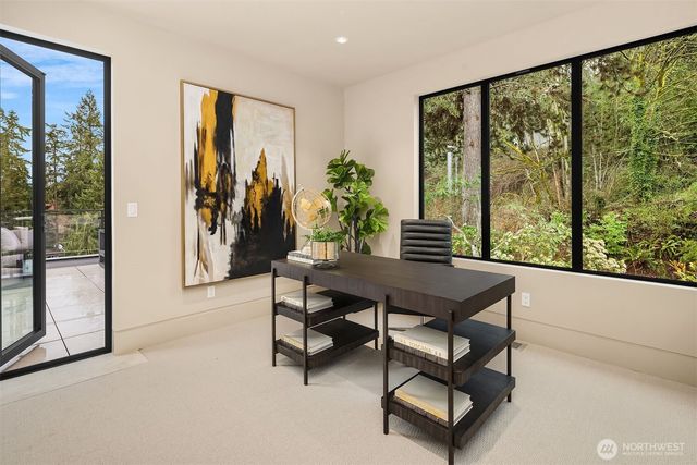 9630 SE 5th Street, Bellevue, WA 98004