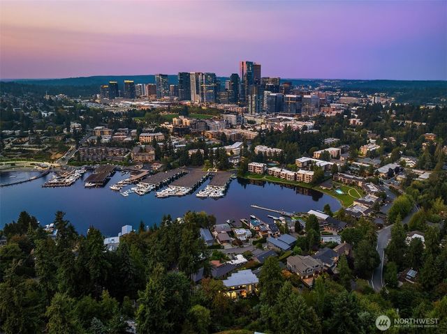 9630 SE 5th Street, Bellevue, WA 98004