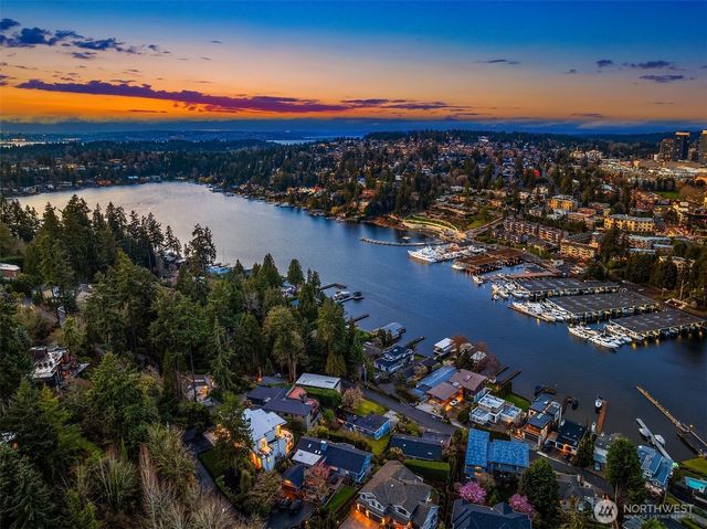 9630 SE 5th Street, Bellevue, WA 98004