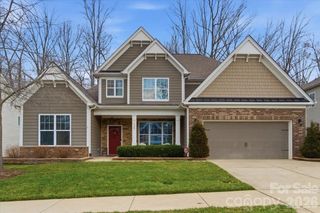 130 Canoe Pole Lane, Mooresville, NC 28117