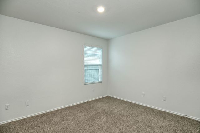 205 Arnage DR, Hutto, TX 78634