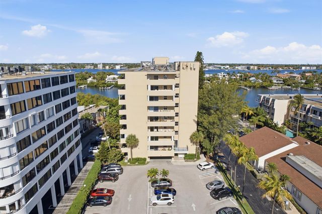 3581 S Ocean Boulevard Apt 4e, South Palm Beach, FL 33480