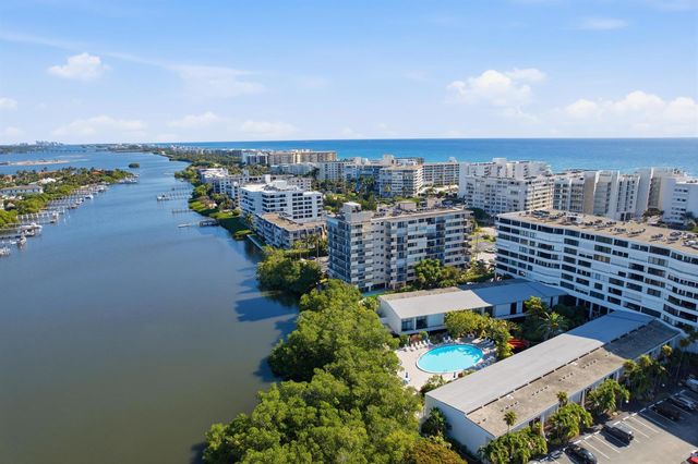 3581 S Ocean Boulevard Apt 4e, South Palm Beach, FL 33480