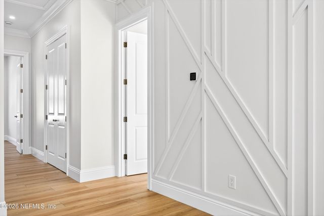 8865 LA TERRAZZA Place, Jacksonville, FL 32217