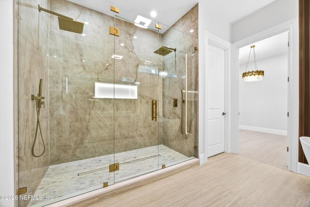 8865 LA TERRAZZA Place, Jacksonville, FL 32217