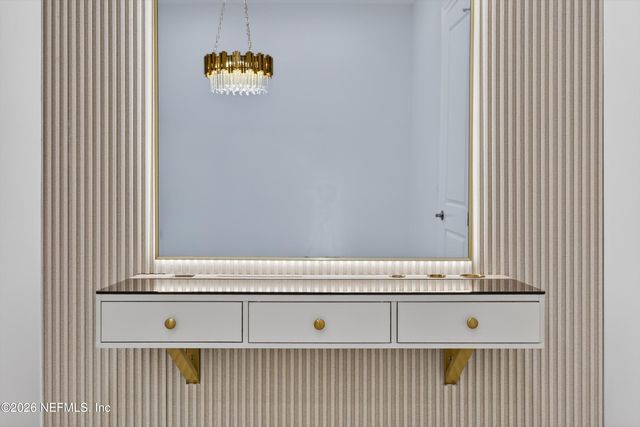 8865 LA TERRAZZA Place, Jacksonville, FL 32217