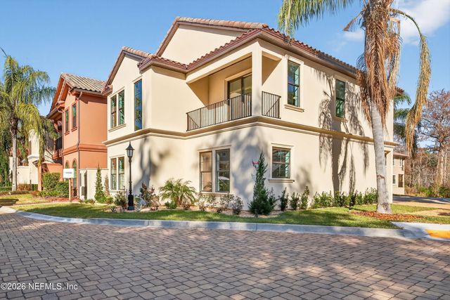 8865 LA TERRAZZA Place, Jacksonville, FL 32217