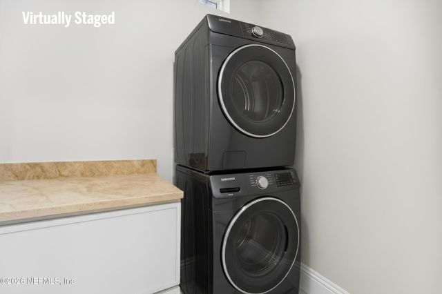 8865 LA TERRAZZA Place, Jacksonville, FL 32217