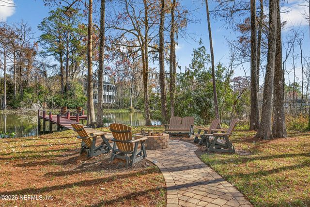 8865 LA TERRAZZA Place, Jacksonville, FL 32217