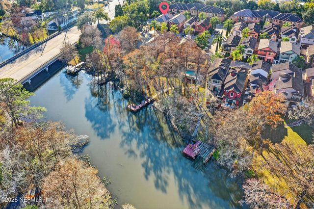 8865 LA TERRAZZA Place, Jacksonville, FL 32217