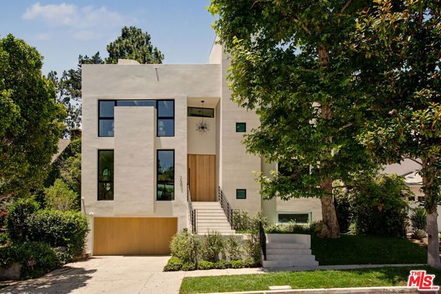 255 S Bentley Avenue, Los Angeles, CA 90049