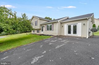 938 ALL AMERICAN WAY, Martinsburg, WV 25405