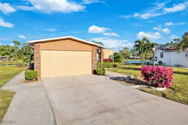 19616 Eagle Trace CT, North Fort Myers, FL 33903