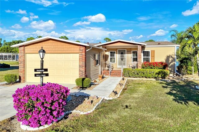 19616 Eagle Trace CT, North Fort Myers, FL 33903