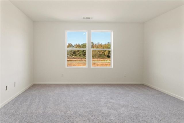 925 Kinnerton Trail, Spartanburg, SC 29301