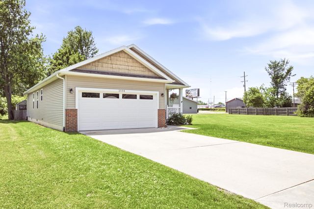 2504 John L Street, Port Huron, MI 48060