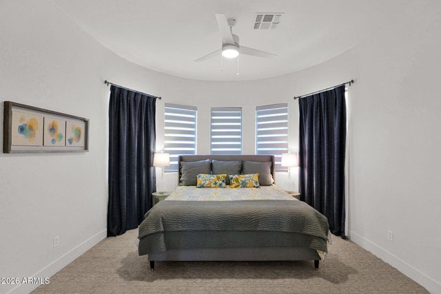 15240 N CLUBGATE Drive 111, Scottsdale, AZ 85254