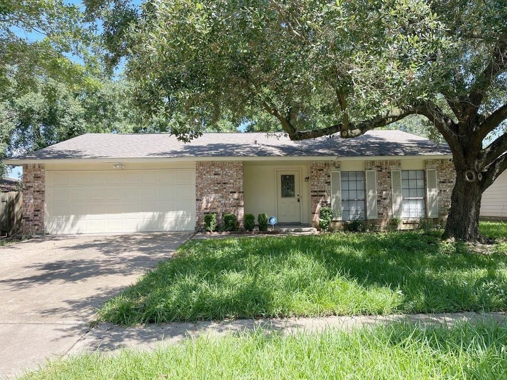 3906 Postwood Drive, Spring, TX 77388