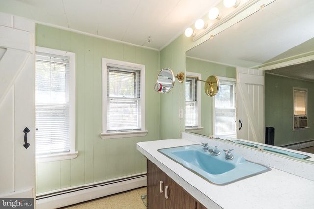 907 CHURCH RD, Hatfield, PA 19440