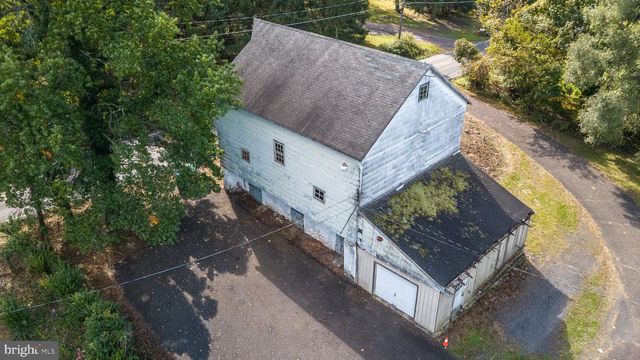 907 CHURCH RD, Hatfield, PA 19440