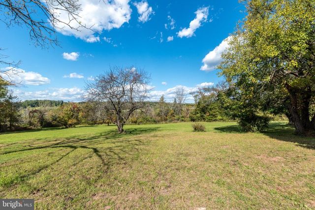 907 CHURCH RD, Hatfield, PA 19440