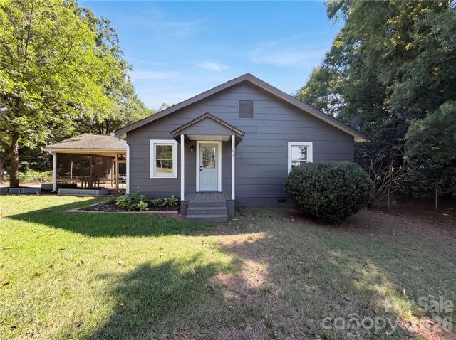 164 E Waterlynn Road, Mooresville, NC 28117