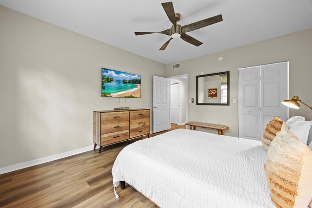 11790 Saint Andrews Place 202, Wellington, FL 33414