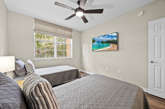 11790 Saint Andrews Place 202, Wellington, FL 33414