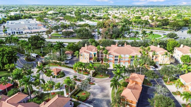 11790 Saint Andrews Place 202, Wellington, FL 33414