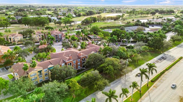 11790 Saint Andrews Place 202, Wellington, FL 33414